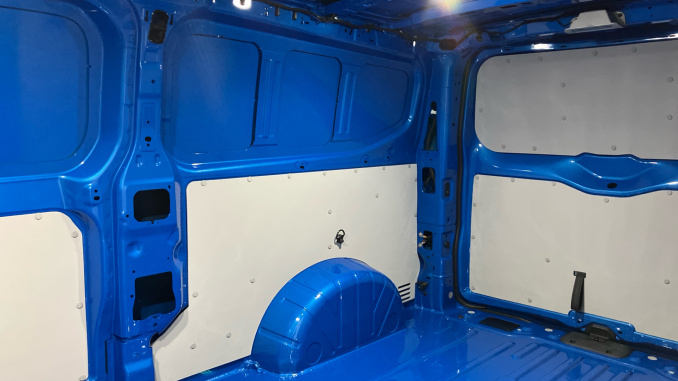 Volkswagen Transporter T32 Lwb Electric 160kW 70kWh Commerce Pro S Van Auto [5 Plus] - Image 27